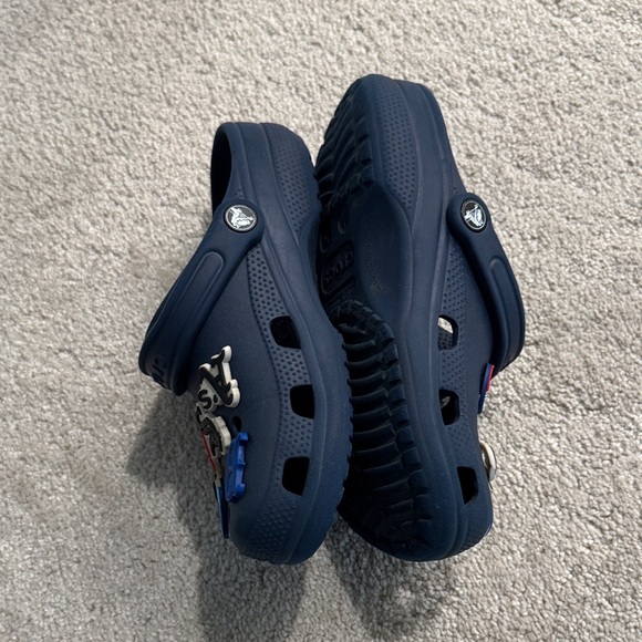 Crocs Kids Navy Clogs with Fun Baseball Charms - Picture 4 of 5
